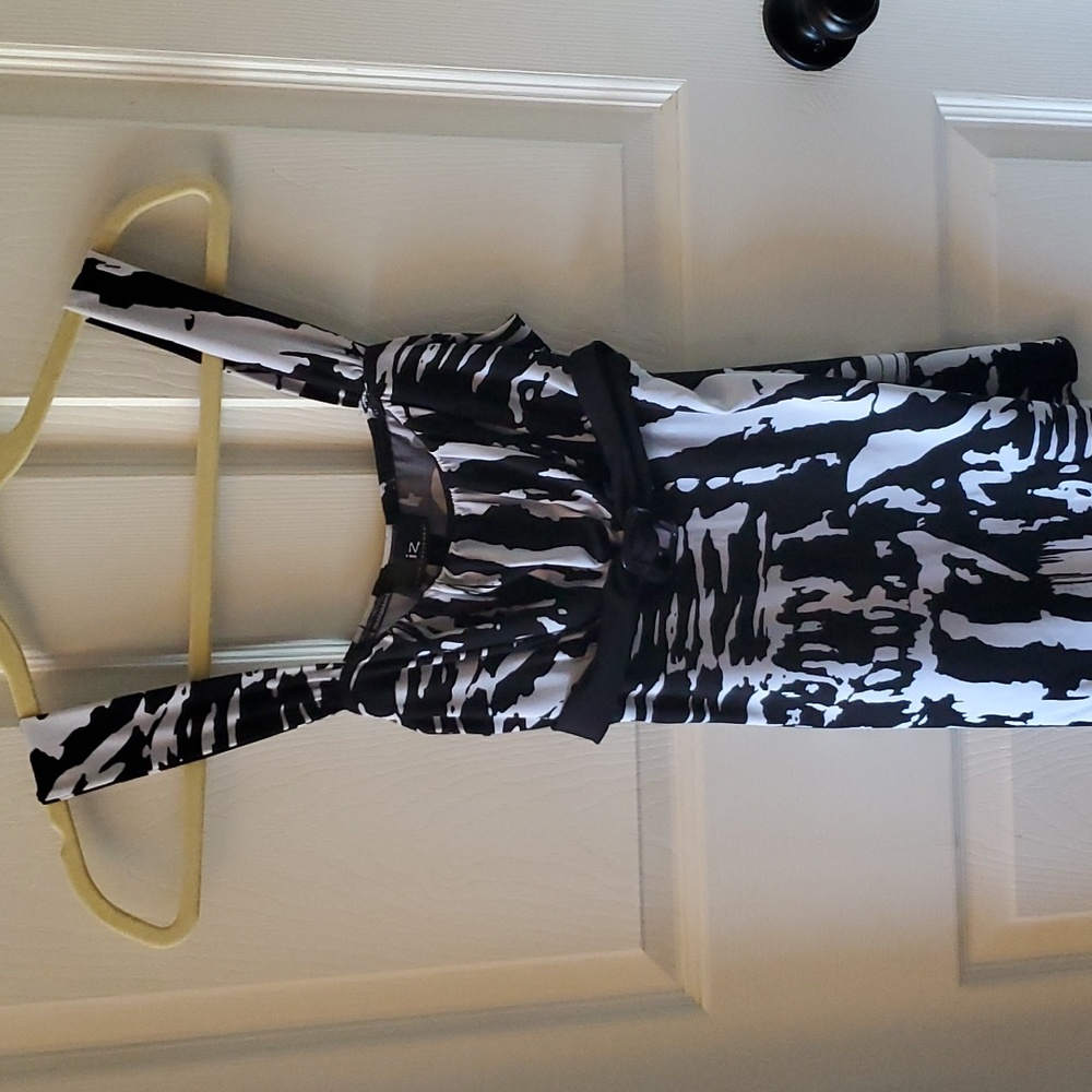 IZ Byer California junior's top.  Size Large.  Black and White.